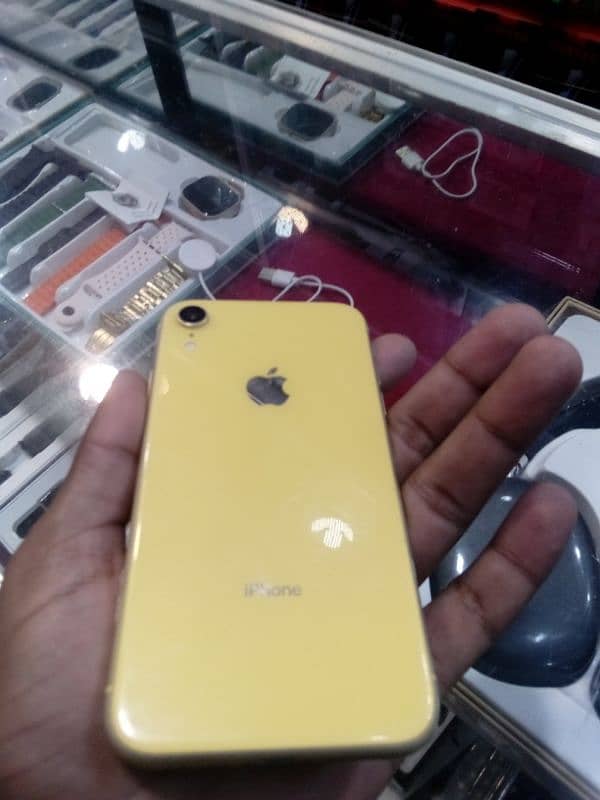 iphone xr 3