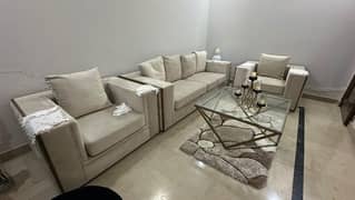 5 Seater Sofa with table