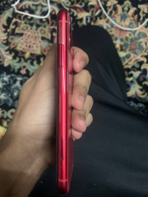 iPhone 11 jv 64 gb 3