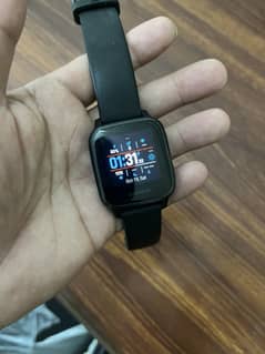 Garmin venu sq (music). Gifted watch rarely used. Urgent sale.