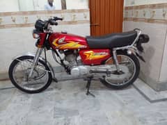 Honda 125 in good condition original document 21 model