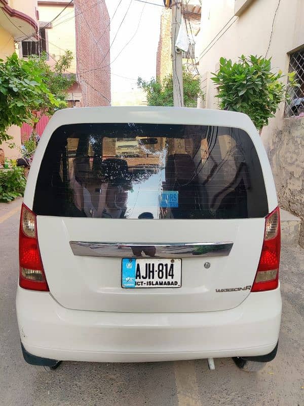 Suzuki Wagon R 2018 1