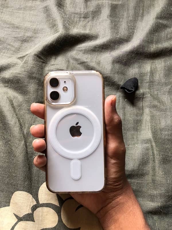 iphone 12 mini 1