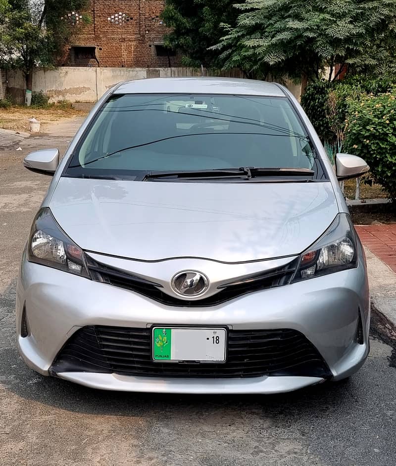 Toyota Vitz 2014 F Pack 3