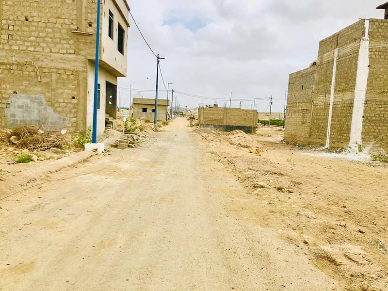 R - 60 (40 FT Road + Single Belt + Gold Block) North Town Residency Phase - 01 6