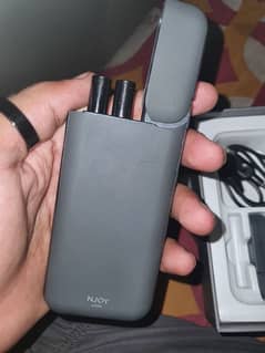 Loop 2 vapes/Pods with 10 coils with flavour with beautiful Power Bank