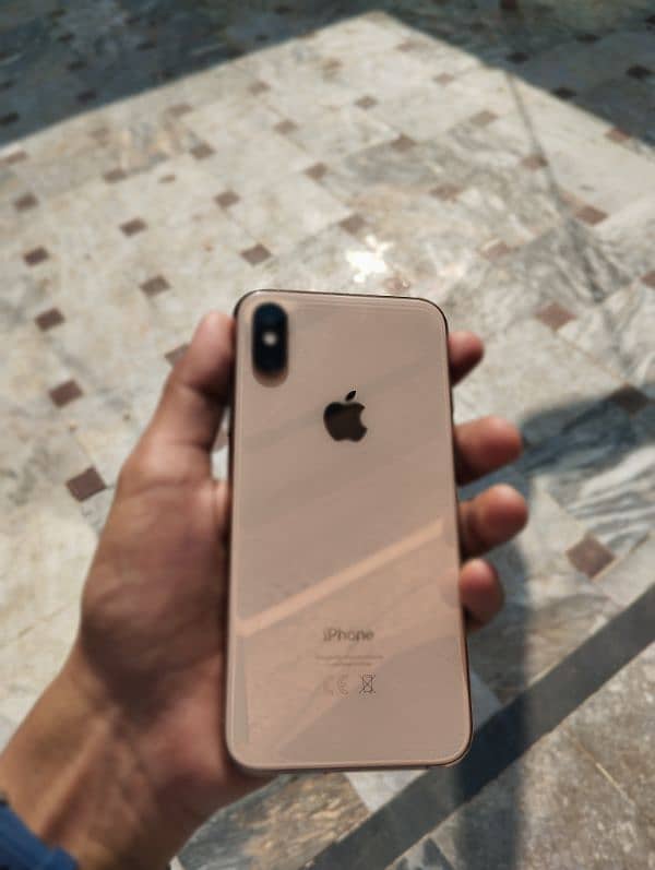 Iphone XS 64GB Non PTA face I'd not working only phone condition 10/10 1