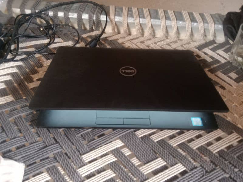 Dell Latitude 7480 (V Pro) i5 7th generation lush condition 8