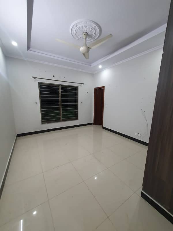 7 Marlas BASEMENT Available For Rent All Facilities G-13/2 9