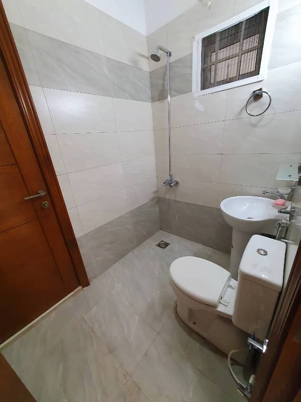 7 Marlas Tile Flooring House All Facilities Gas Available G-13/2 17