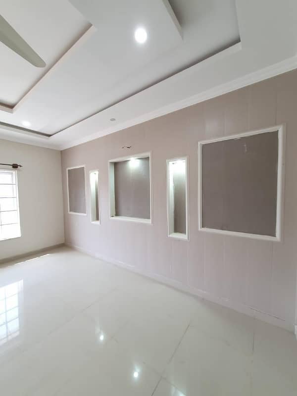 7 Marlas House Tile Flooring Gas Available Near Park and Market G-13/2 12