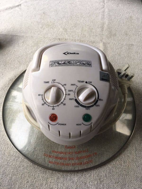 Delta Electric-Halogen Oven 1