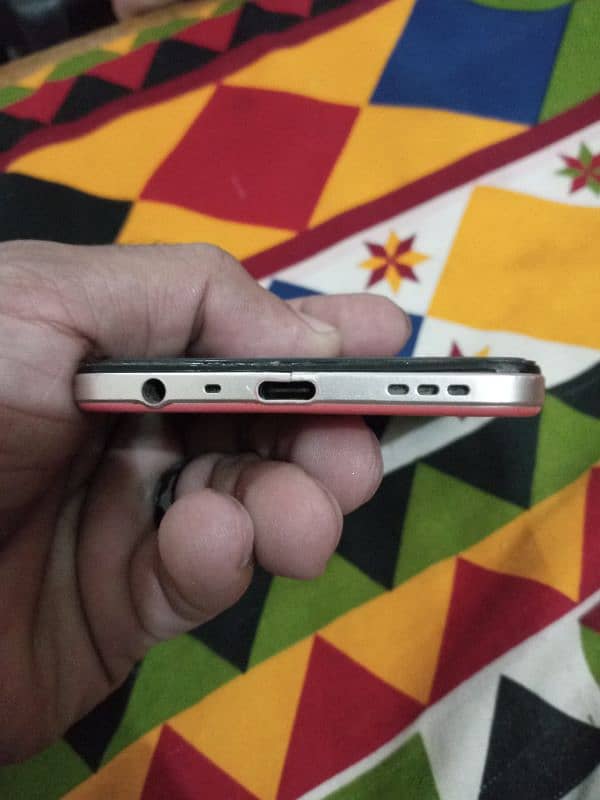 oppo f17 8/128 with box charger  panel change 2