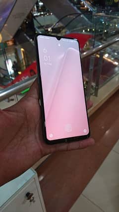 Oppo F17 super Amalod display