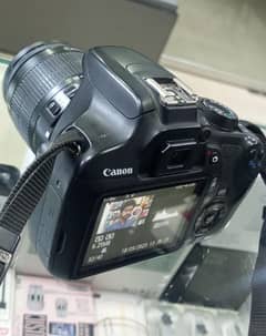 DSLR canon 1200D