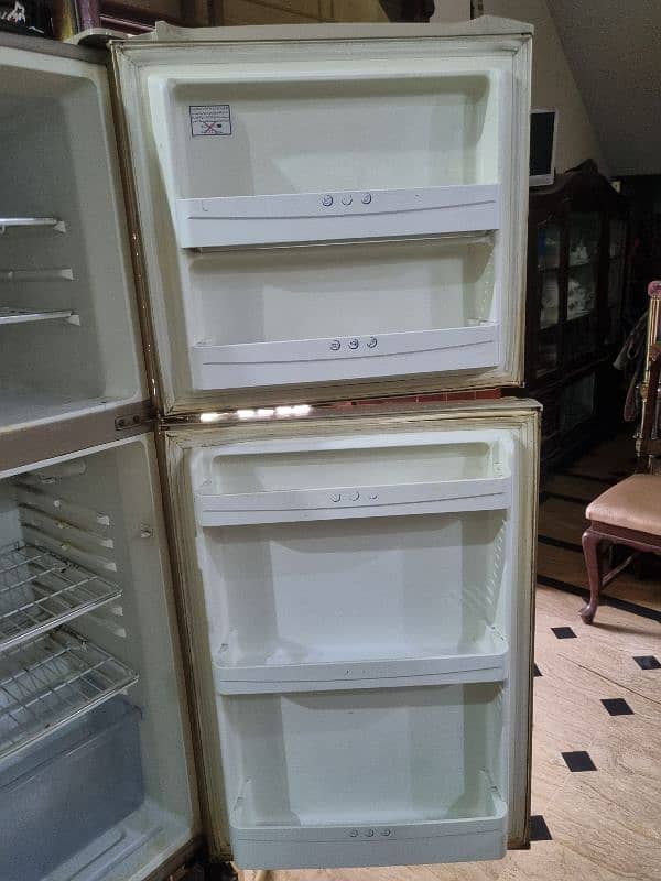 Haier Big Size Fridge For Sale 6