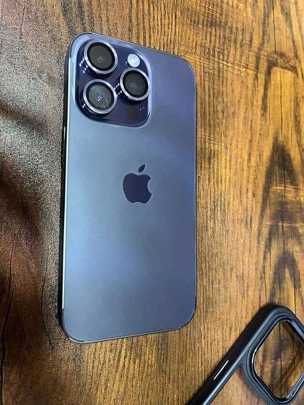 iphone 14 pro 2