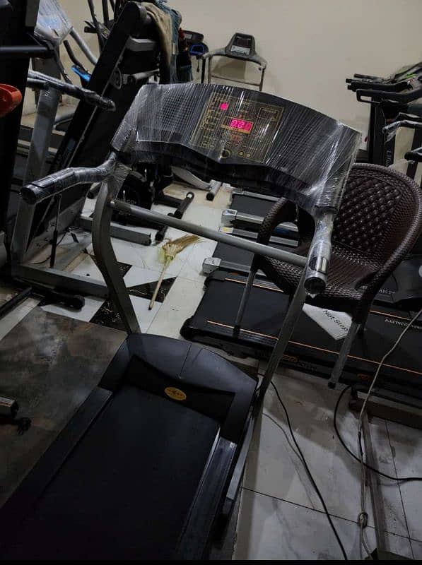 Treadmills(03214639061)/Running Machines/ Cycles/ Spin Bikes 10