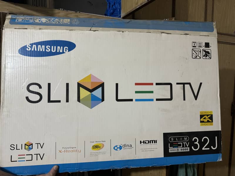 Samsung 32 inch led ultra had 4k series 9 3