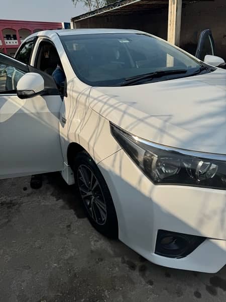 Toyota Altis Grande 2015 3