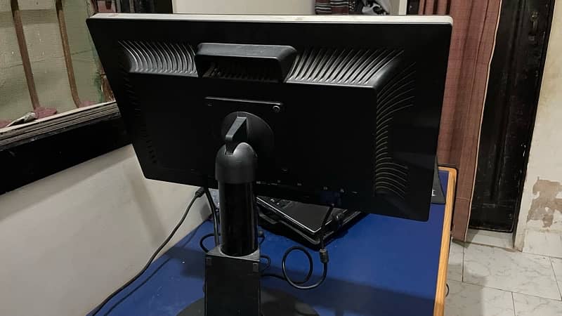 Hp monitor 1