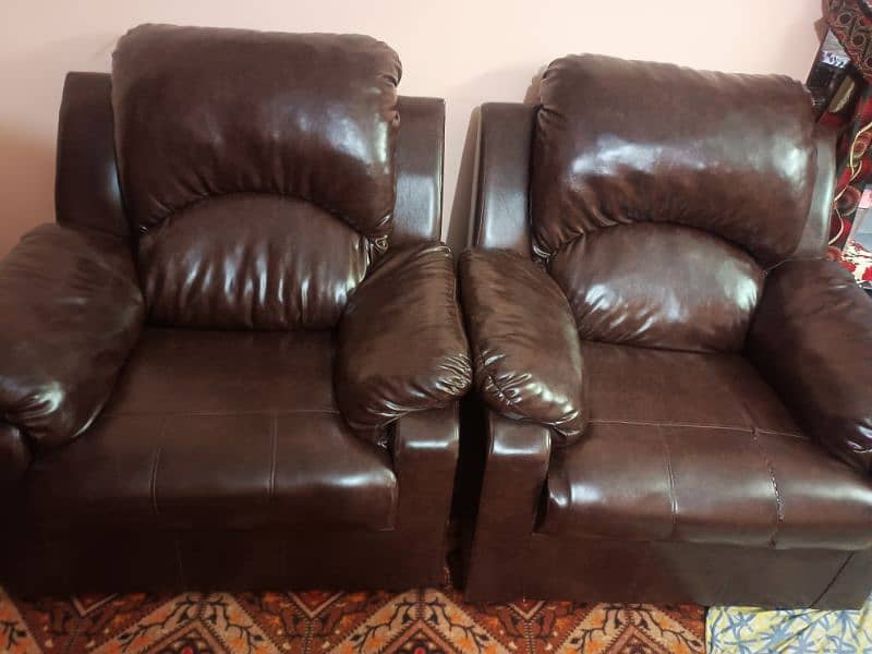 Complete Sofa Set Ragzen - Good Condition 2