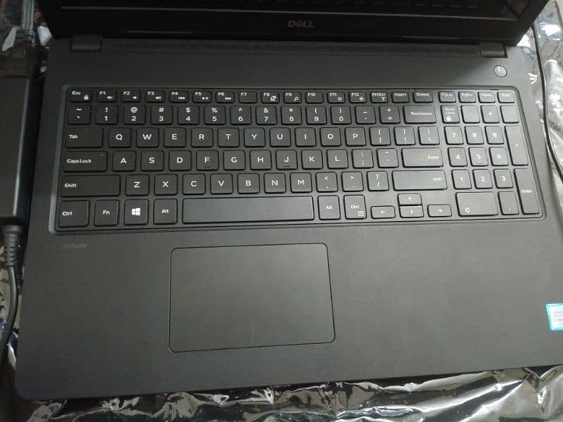 HP latitude 6th gen like new 1