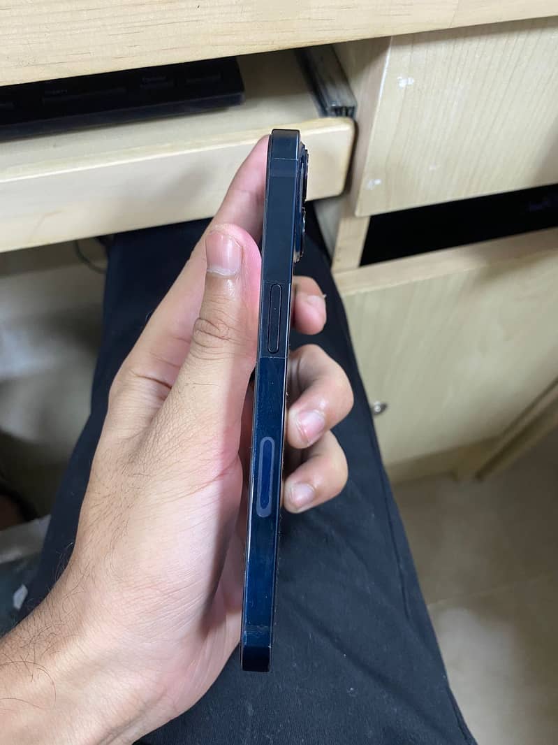 I PHONE 128GB ROYAL DARK BLUE 0