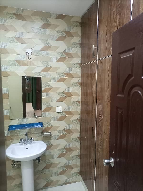 1 BEDROOM LIKE BRAND NEW FURNISH FLAT AVAILABLE FOR RENT IN SECTOR C Bah 10