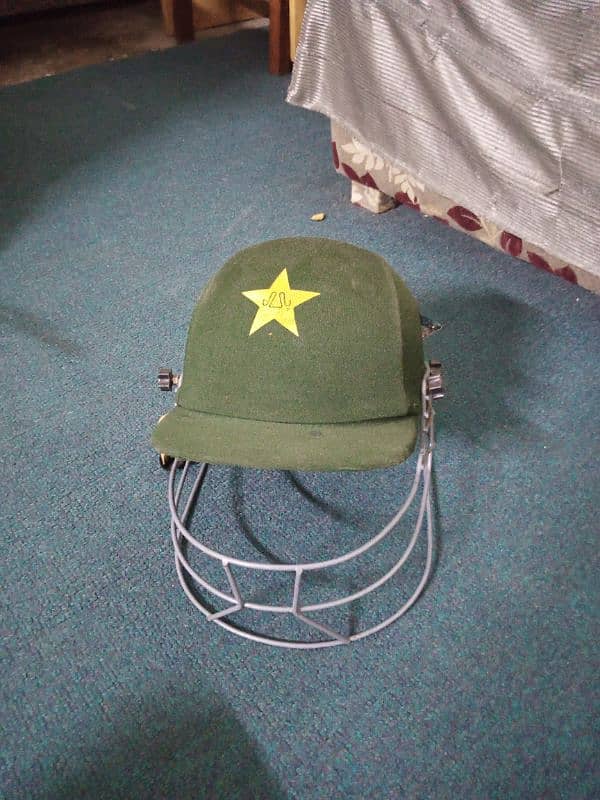 cricket kit 8