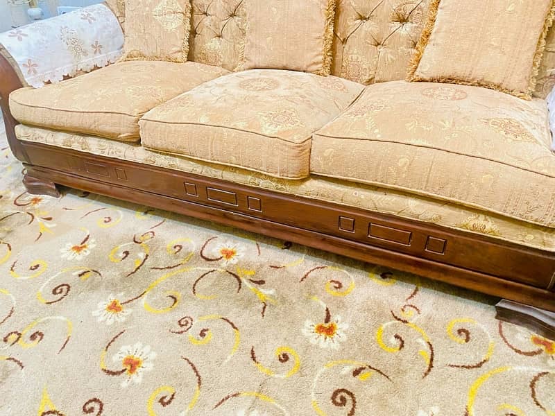 Wooden Sofa 5 seater 10