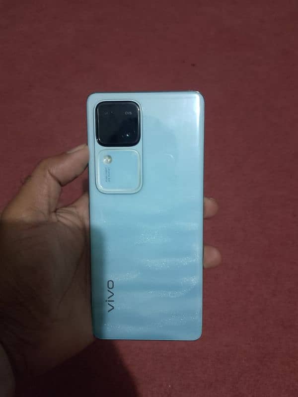 vivo v30 3