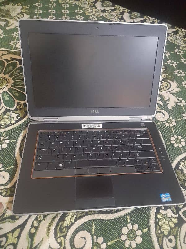 dell laptop 1