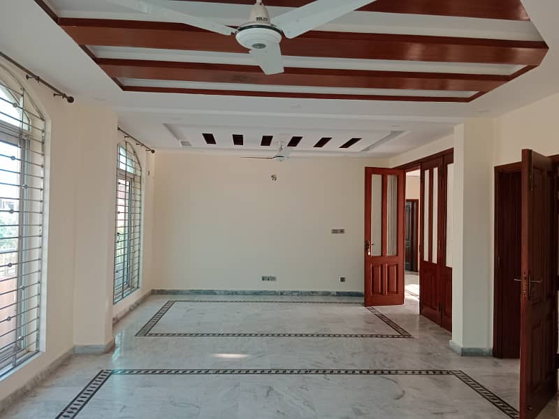 1kanal Upper portion is Available For Rent in D. 12 Near To Markaz 7