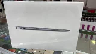 Apple MacBook Air M1 MGN63LL/A 8/256gb