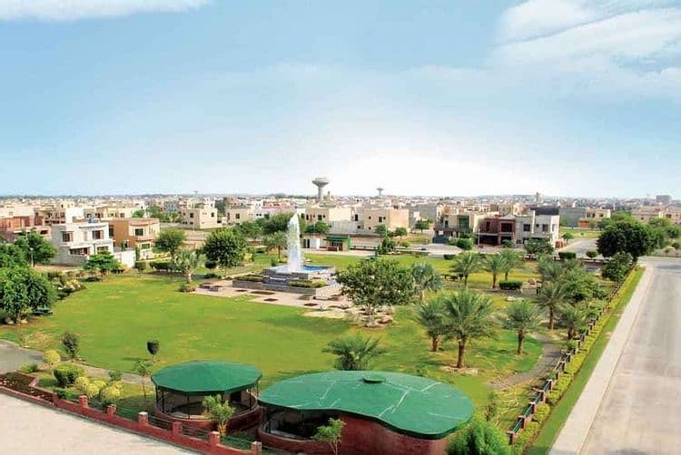 10 MARLA IDEAL LOCATION PLOT FOR SALE IN BAGHE-IRAM SOCIETY 0