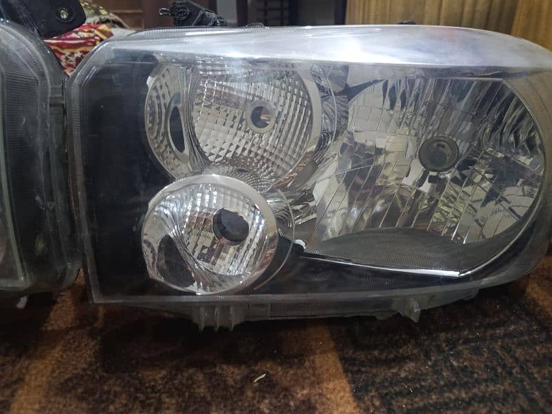 Suzuki cultus head lights 1