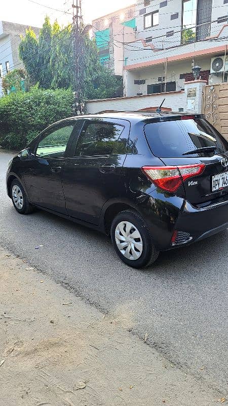 Toyota Vitz 2018 3