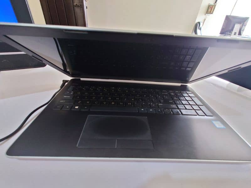 HP Elitebook 840 G5 i5 8th Gen 6