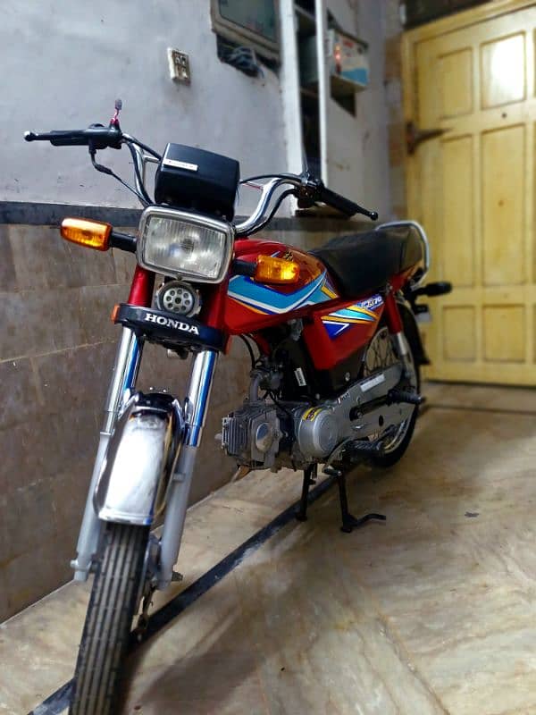 HONDA CD 70 2019 4