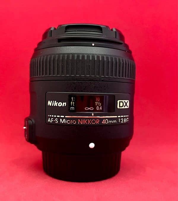 Nikon AF-S 40mm f2.8G DX Macro 1