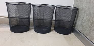 3 matel baskets good condition