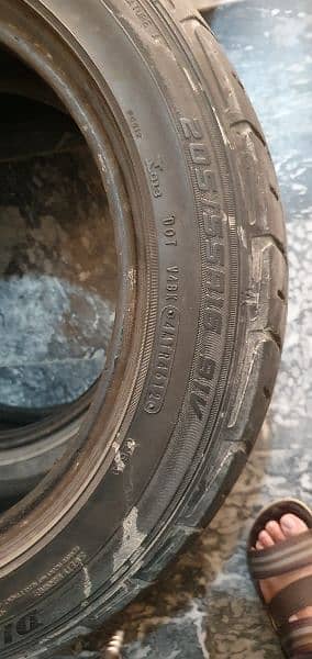 NEW TYRE DUNLOP 16 INCH SALE 2