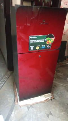 dowlance small avante fridge