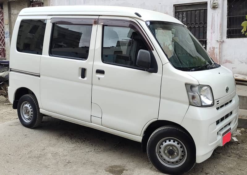 Daihatsu Hijet 2017 2