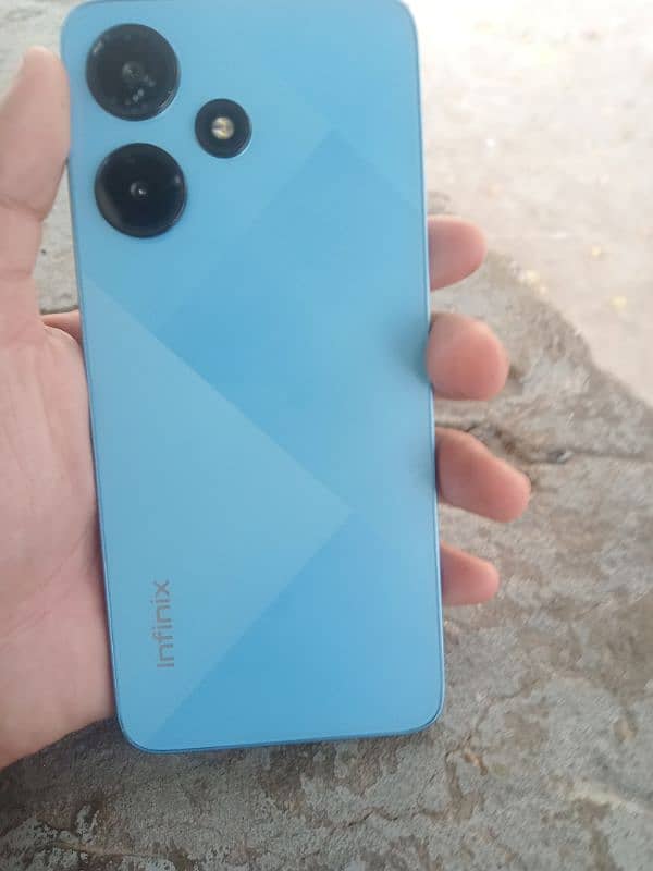 Infinix Hot 30i 8+8Gb RAM 128Gb ROM 4