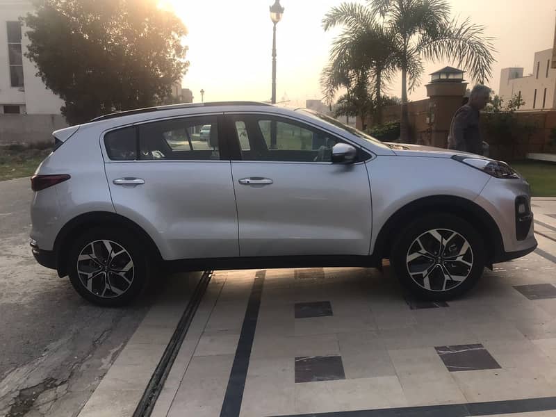 KIA Sportage 2024 FWD 4