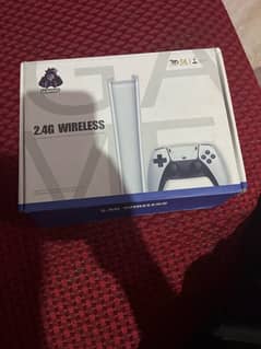 2.4G Wireless game for sale with 2 controller