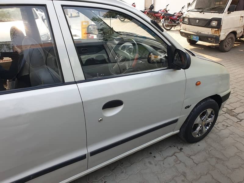 Hyundai Santro Club 2007 6