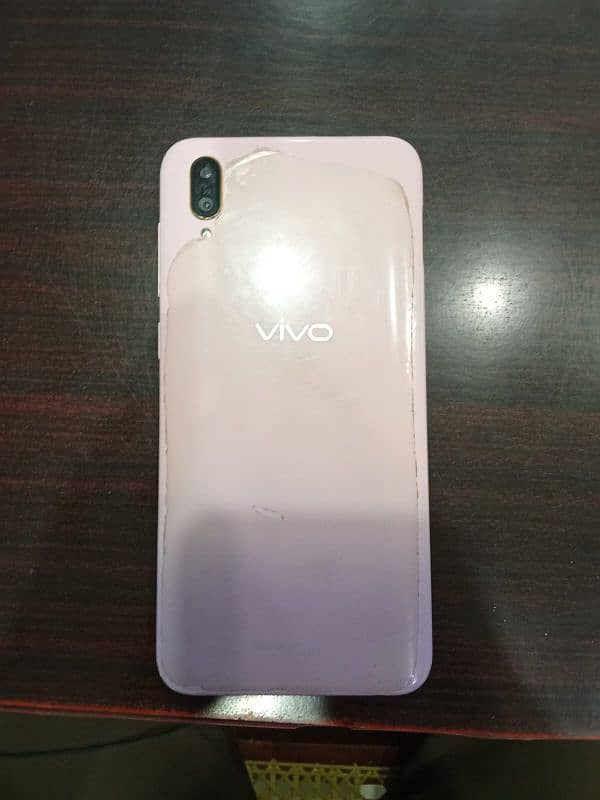 vivo y97 kit phone 8/256 Mobile & Box 100% okay (10/10) only exchange. 2